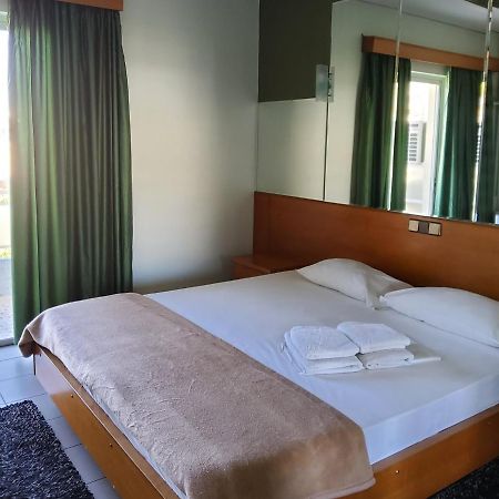 Tivoli Hotel เอเธนส์ ภายนอก รูปภาพ